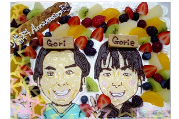 手書きイチゴの6号 18cm似顔絵生クリームイラストケーキ （メゾンプチ