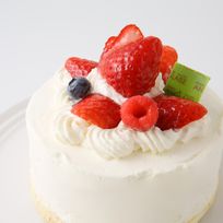 【即日出荷可能】苺のバースデーケーキ 5号 15cm