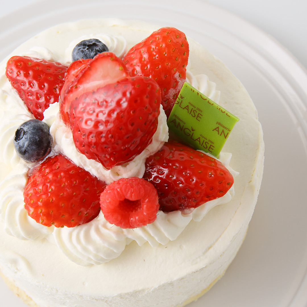 【即日出荷可能】苺のバースデーケーキ 4号 12cm 6