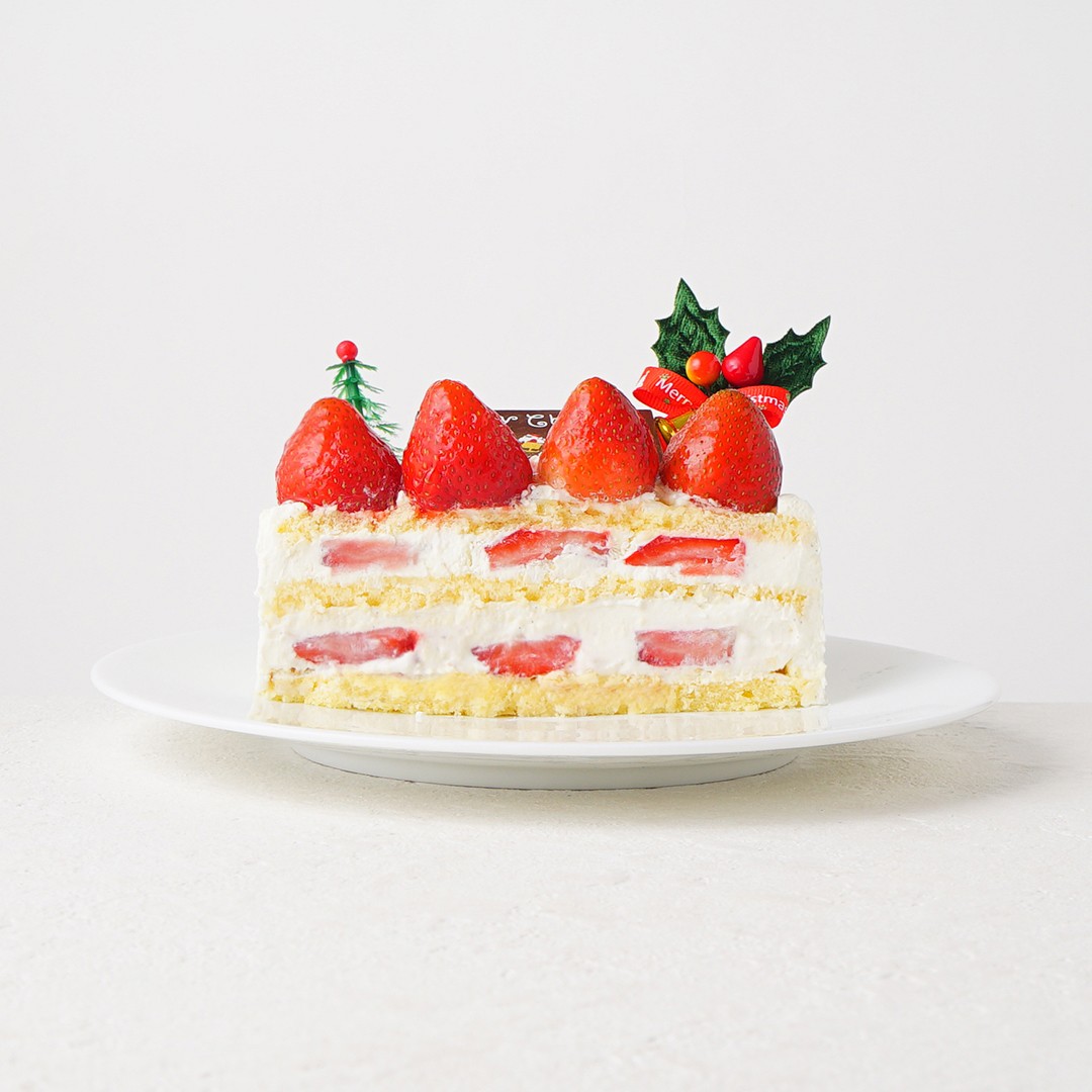お菓子工房アントレ】いちごのクリスマスショートケーキ 5号（お