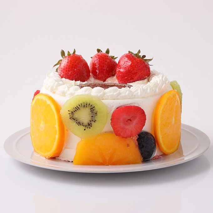 輪切りのフルーツが付くかわいい萌え断ケーキ♪ スペシャルレインボーケーキ 5号 15cm 4