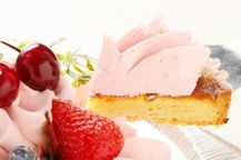 木苺のチーズケーキ 6号 18cm  3