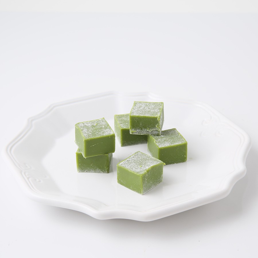 生チョコレート 16個入×4種（スイート、ストロベリー、抹茶、マンゴー） 4