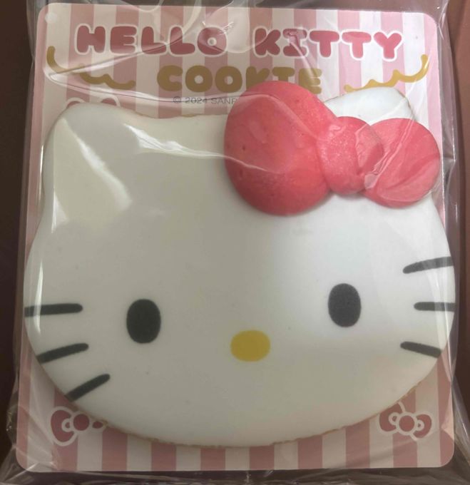 クッキー付き ストロベリーケーキ15㎝ 3