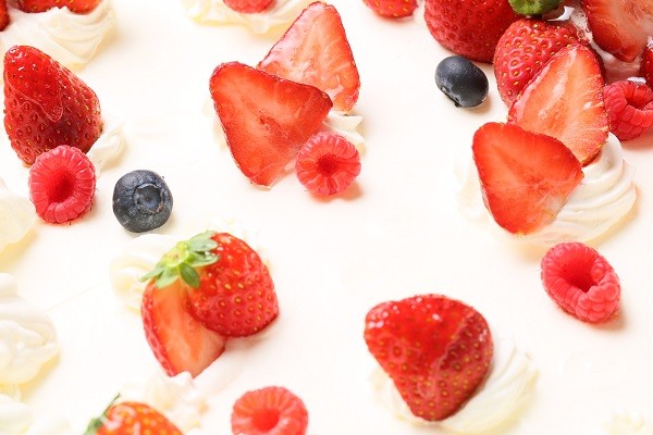 冷蔵直接配送 東京都23区内 パーティ用 苺デコレーションケーキ 長方形