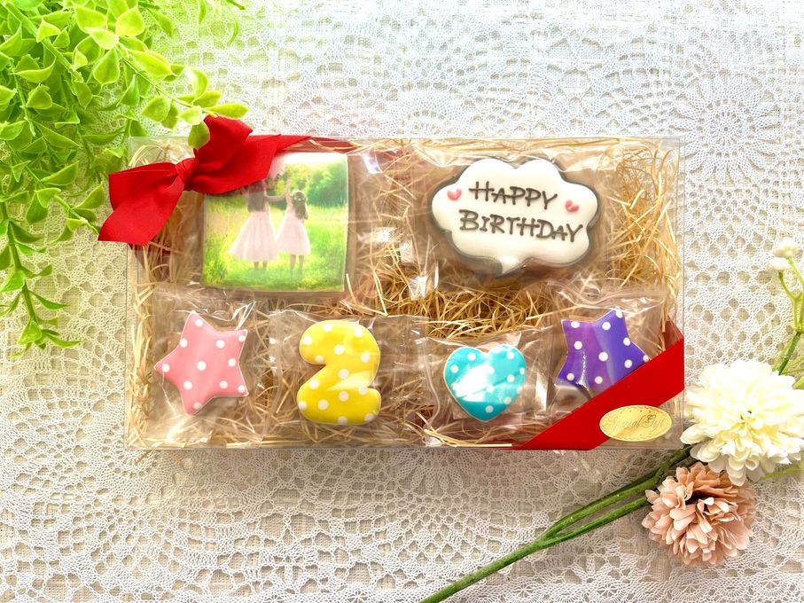 リニューアル☆大人気☆フォトクッキーセット・合計6枚！！ケーキに飾っても♪ 1