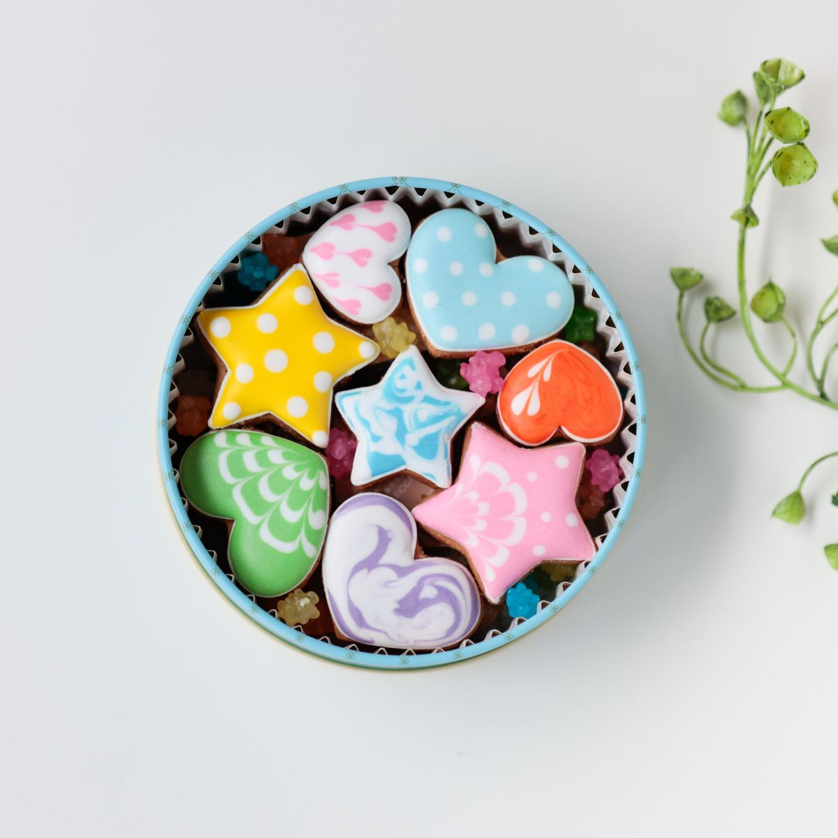 ☆カラフルで可愛い☆アイシングクッキー＆ザクザククッキー缶（お菓子