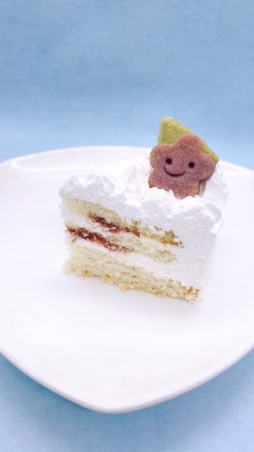くまちゃんの白いケーキ[ぷぅのおひるね] 5号 15cm《卵、乳