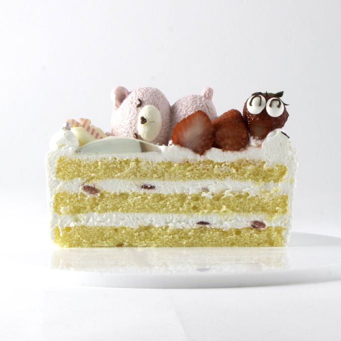 クマさんといちごの写真ケーキ(^^♪ 生クリーム 5号 5