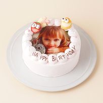 お祝いのケーキに写真を添えて(^O^)／ フォト 写真 苺クリームケーキ 6号