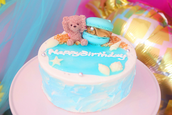 海くまちゃんのセンイルケーキ 5号（Milkymoco） | Cake.jp
