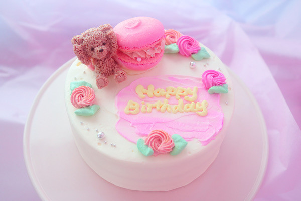 お花くまちゃんのセンイルケーキ 5号（Milkymoco） | Cake.jp