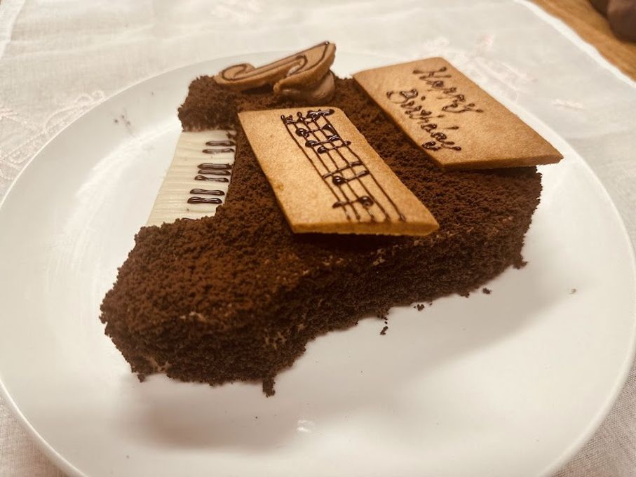 立体ピアノケーキ4号 2
