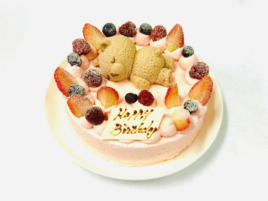 ハムchanケーキ　クーリア　平成レトロ　希少 ベリーベリーくまちゃん（コム・アン・プロヴァンス） | Cake.jp