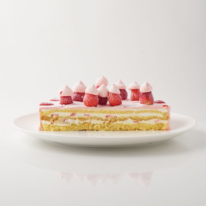 苺づくしデコレーションケーキ 10号 30cm 5