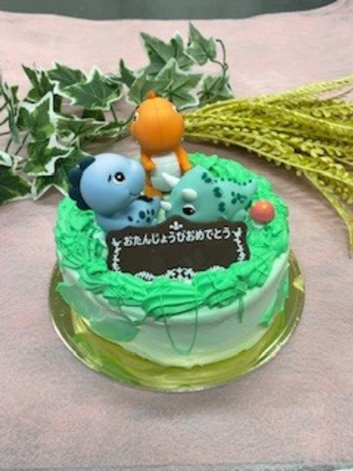 シン恐竜ケーキ 1