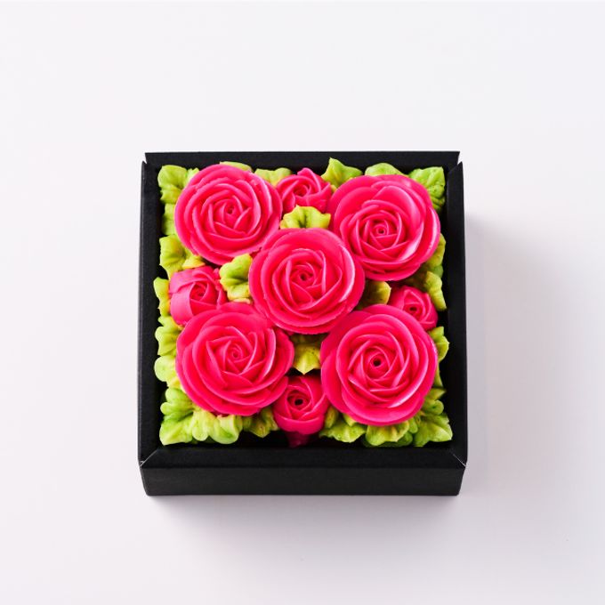 『食べられるお花のケーキ』【エレガントピンク】Anniversaryボックスフラワーケーキ＜ミニサイズ＞  3