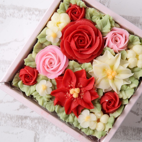 【新品】5個【中古】2個　フラワーケーキ型　クリスマス 新品】5個2個 フラワーケーキ型 クリスマス