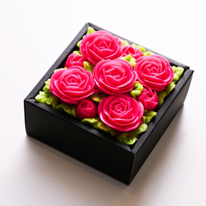 『食べられるお花のケーキ』【エレガントピンク】Anniversaryボックスフラワーケーキ＜ミニサイズ＞  1