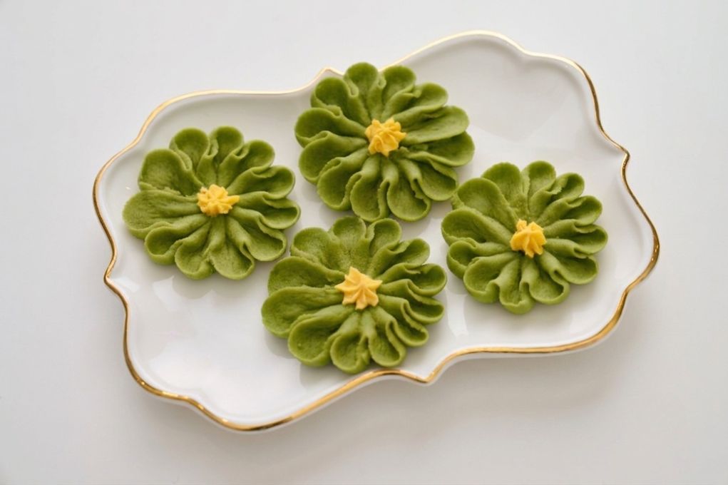 花咲く焼菓子「お花のぼうろ（抹茶餡）」3缶セット｜オリジナル紙袋を3枚 2