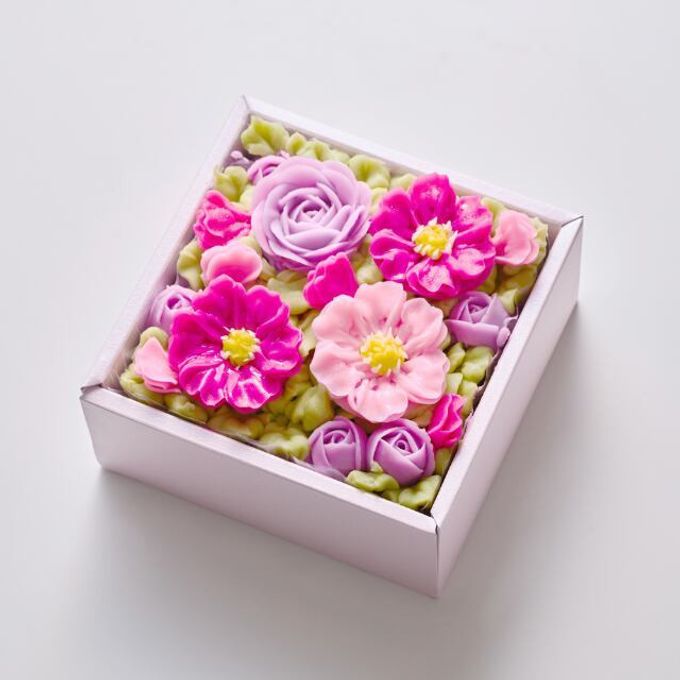 【秋限定】食べられるお花のボックスフラワーケーキ/360g（コスモスコレクション） 1