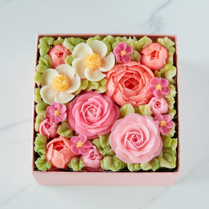 【母の日/誕生日の特別ギフトに】✿食べられるお花のボックスフラワーケーキ【Peach Pink】 母の日2024  4
