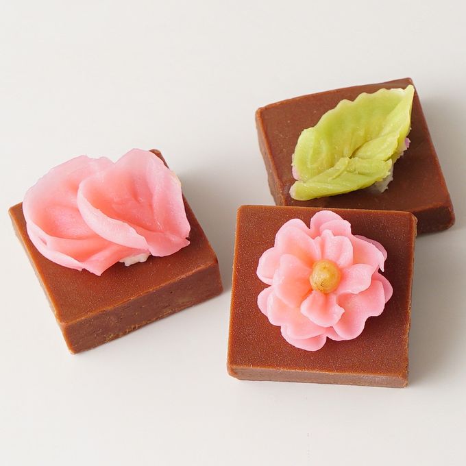 【Cake.jp限定】食べられるお花のバレンタインチョコレート/9個入  4