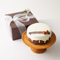 【化粧箱付】濃厚で贅沢なチョコクリーム・ドリップケーキ