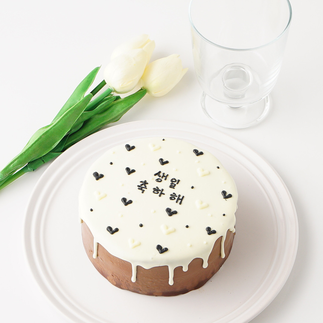 cake大好き♡ お急ぎ便】濃厚チョコがたまらない！ハートのドリップセンイルケーキ 4