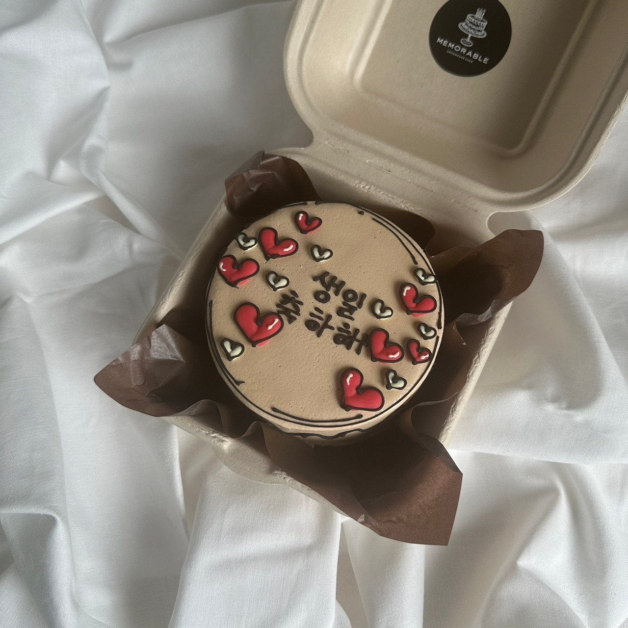 デュオ3 キャラ2 茶1 ケーキ2 DC20002 ぶたちゃん 中ケーキ | みんなのサロンSORA