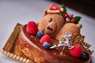 くまちゃんサンタのチョコレートムースケーキクリスマス2025