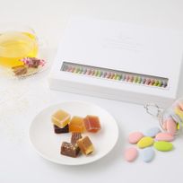 フランス産 ドラジェ アソートボックスC ( ドラジェ ＋ キャラメル8粒 ＋ パート・ドゥ・フリュイ6粒) 