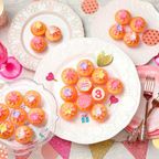 ミニフローラルバースデーボックス(ミニカップケーキ24個セット) 誕生日プレゼント 1
