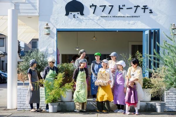 金沢本店のスタッフたち（＋てんちょう） 6