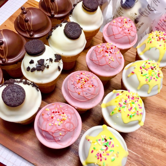 アイスクリーム！？みたいなカップケーキ（Kozue-Sweets） | Cake.jp