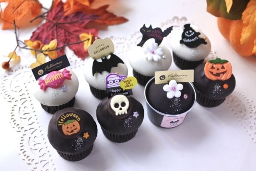 ハロウィン チョコレートカップケーキ 8個セット ハロウィン2025 1
