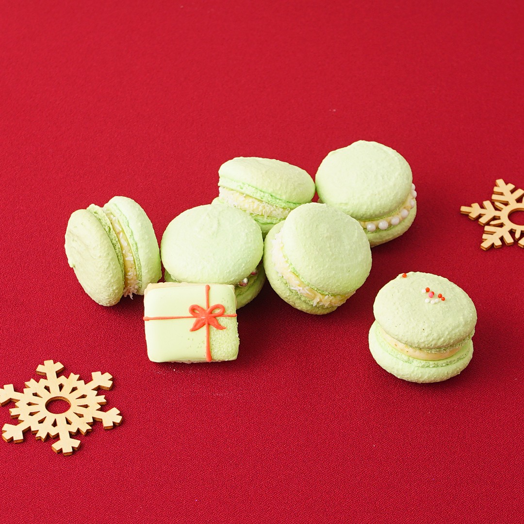マカロンツリー クリスマス2023（KITTY SWEETS） | Cake.jp
