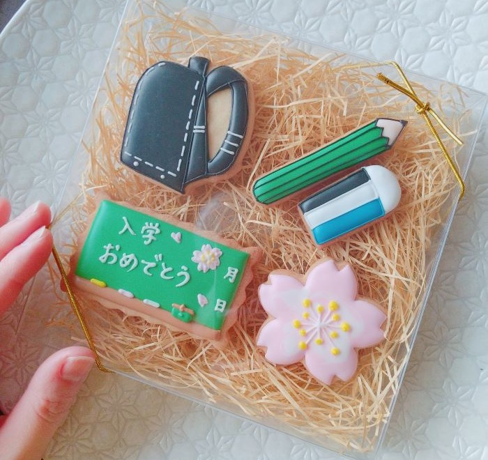 卒業・入学のプレゼントに♡黒板メッセージクッキー