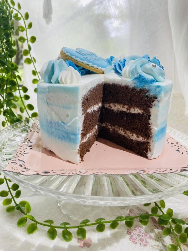 お花のデコレーションケーキ 5号 （* le ciel bleu * ～青空～） | Cake.jp