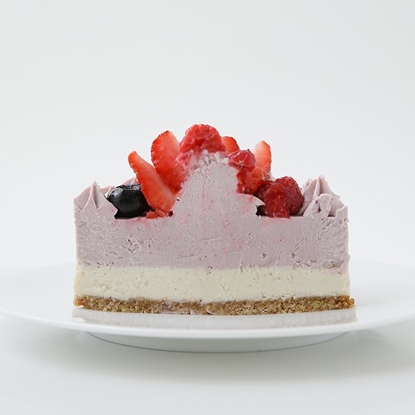 グルテンフリー ヴィーガンイチゴ＆ブルーベリーRAWケーキ 12cm《ヴィーガンスイーツ・ヴィーガンケーキ》 4