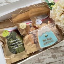 【お歳暮・ご挨拶に】アイシングクッキー・クッキーギフトセット 箱入り！ぜーんぶ富士山セット（3000円）