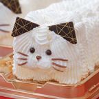 ねこちゃんケーキ（苺ババロア） 2