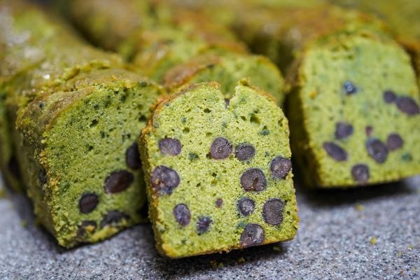 米粉パウンドケーキ グルテンフリー無添加焼き菓子 抹茶小豆 1個 1