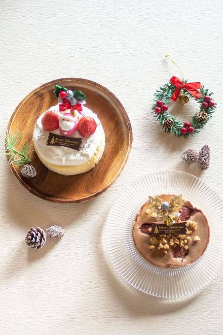 クリスマスケーキ クリームチーズケーキ×チョコレート×ストロベリー 4号（3～4名）  3