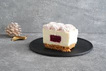 ラズベリーのレアチーズケーキ～いちごクリーム～クリスマス2024 3