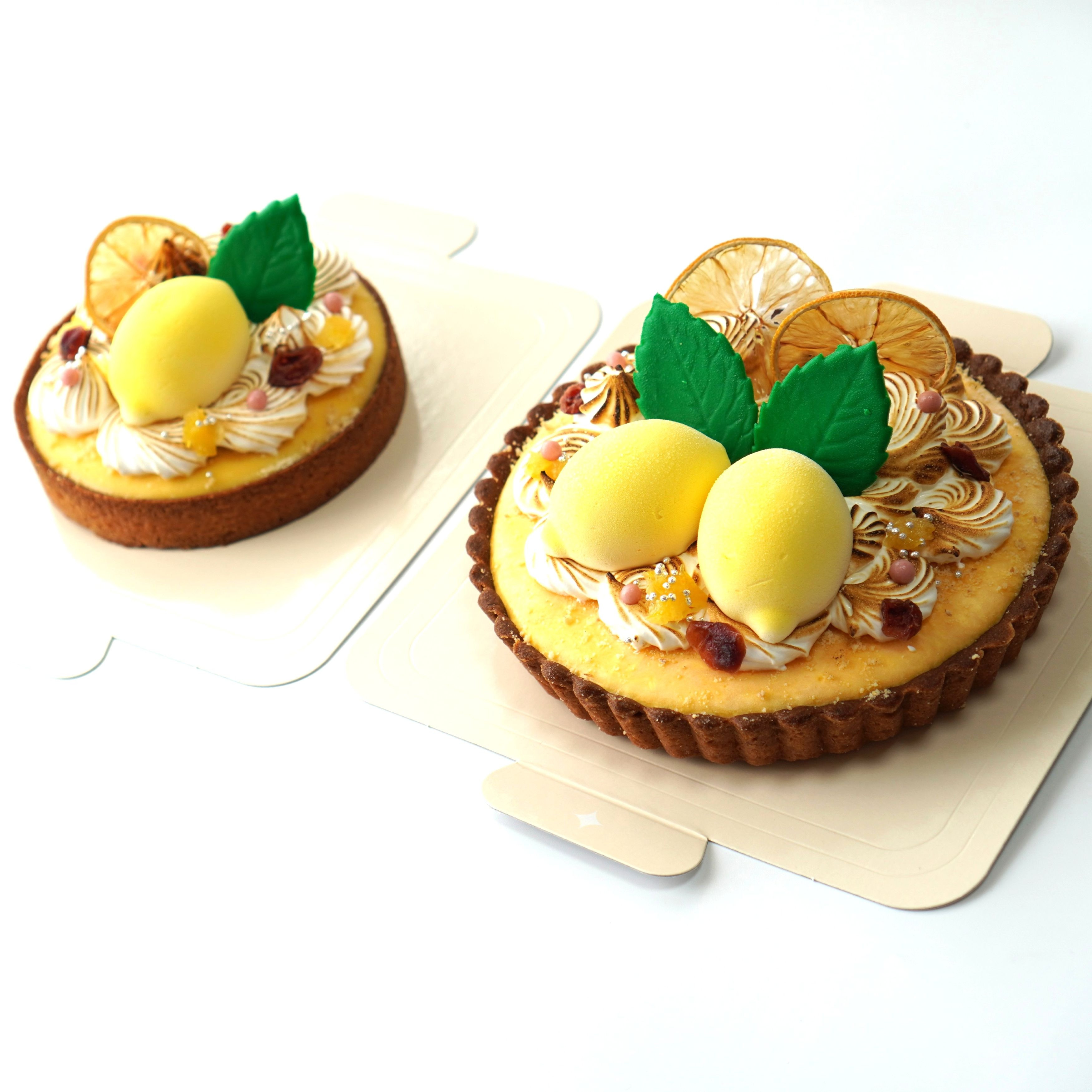 ふわふわメレンゲの瀬戸内レモンタルト（patisserie calme