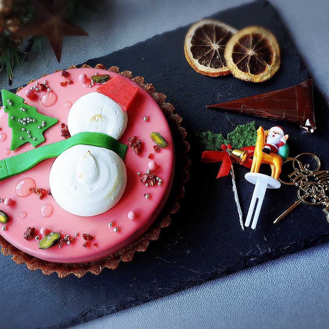 雪だるまの「だーさん」と楽しむチョコムースタルト（patisserie calme