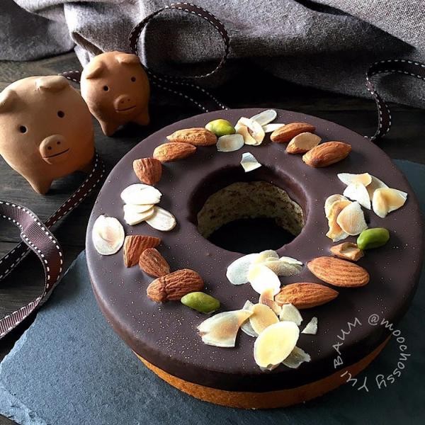 アウトレットスイーツ☆チョコバウム チョコ掛け✨️カットタイプ アウトレットスイーツ☆チョコバウム チョコ掛け✨️カットタイプ