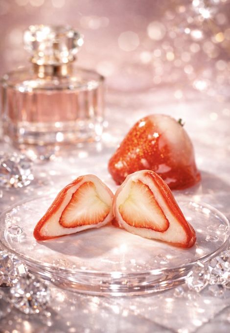 【吉岡製菓】《 ルビーのいちご 6個入り》《フルーツ大福》ジュエリーボックス 《ルビーのいちご》