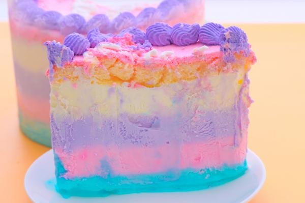 虹色creamアイスケーキ（decolne） | Cake.jp